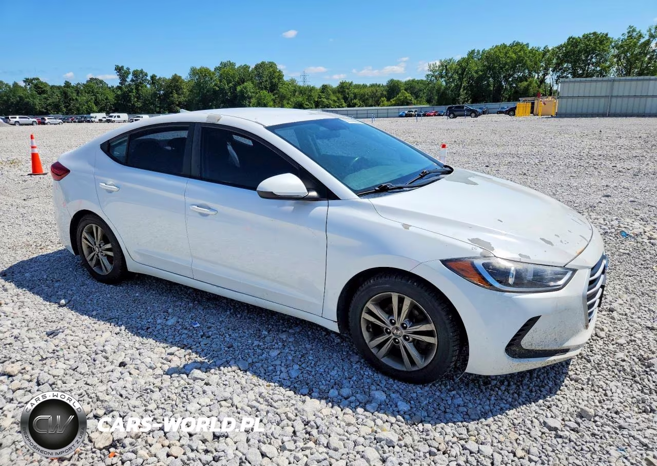 2018 Hyundai Elantra Sel VIN:5NPD84LF6JH215842 - 4