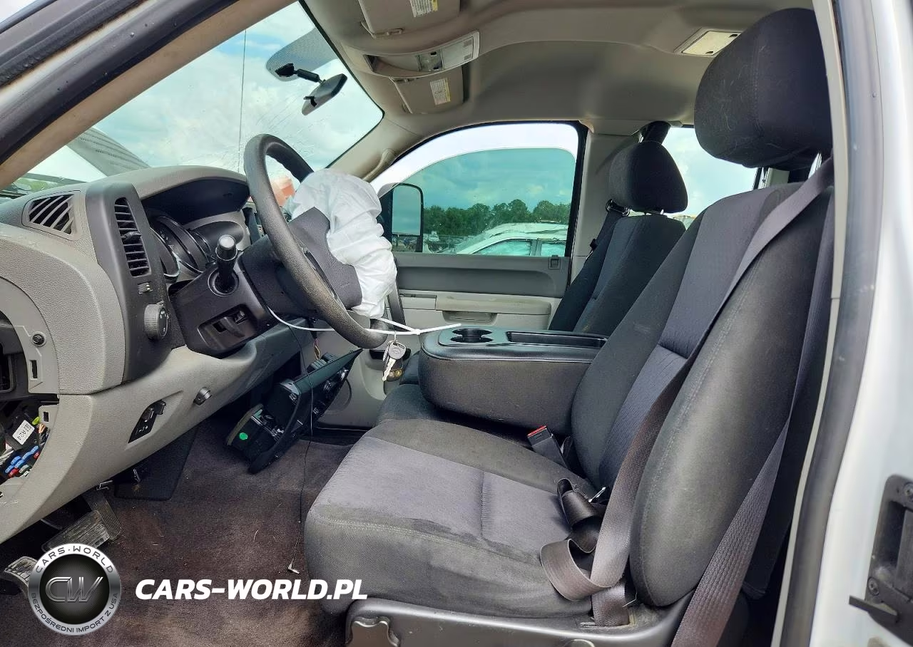 2013 Chevrolet Silverado C2500 Heavy Duty VIN:1GC2CVCB0DZ370893 - 7