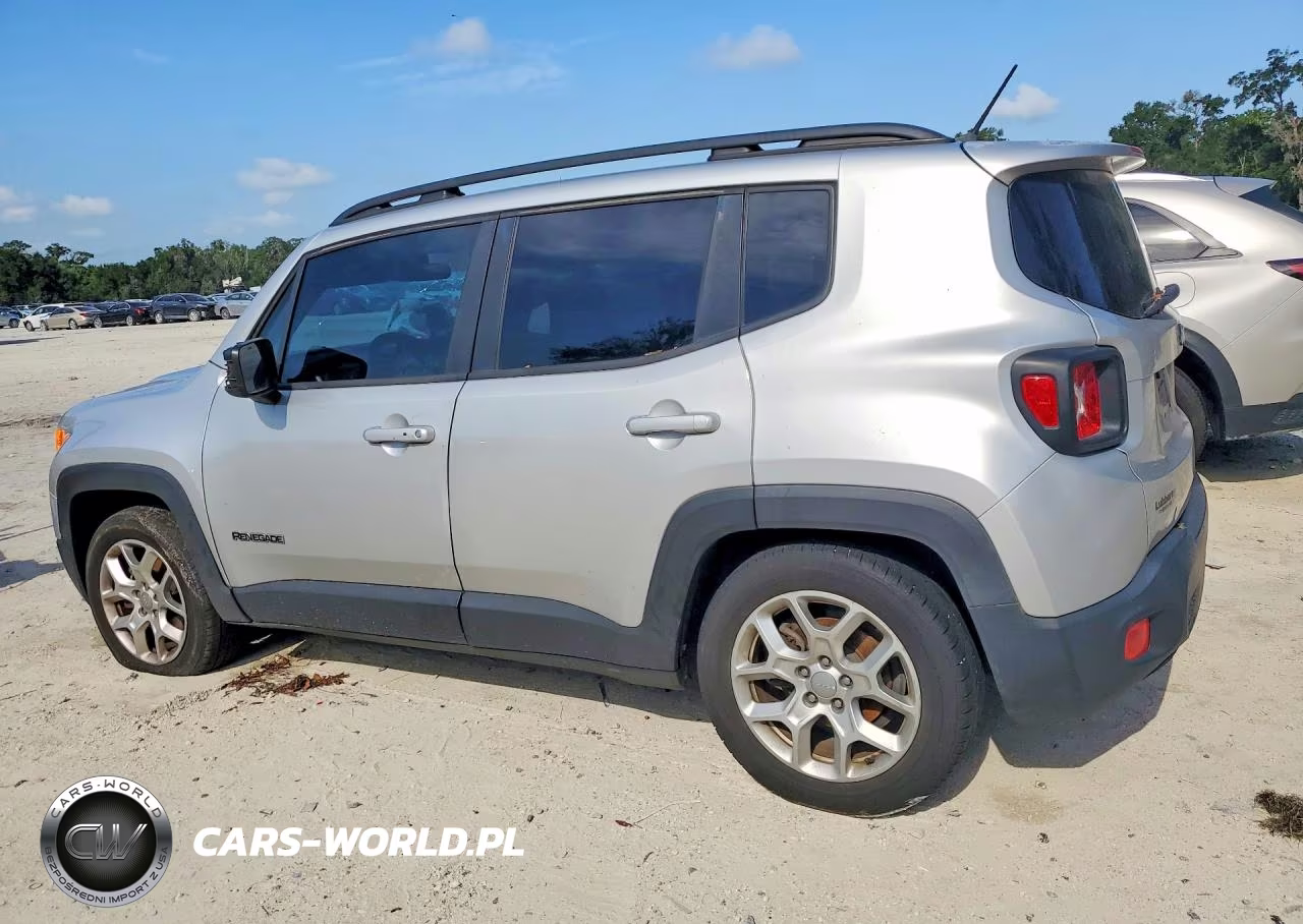 2016 Jeep Renegade Latitude VIN:ZACCJABT2GPD44909 - 2