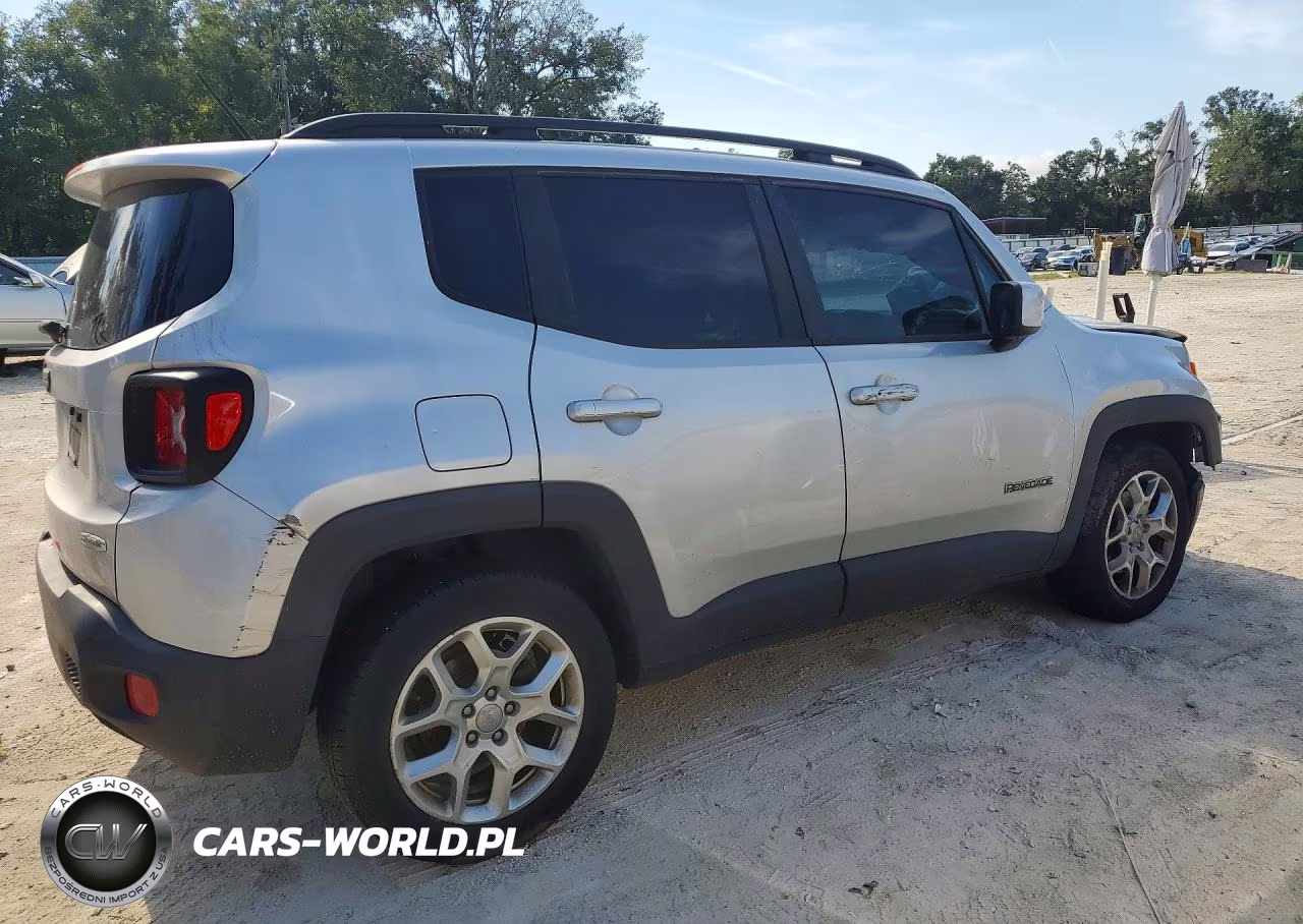 2016 Jeep Renegade Latitude VIN:ZACCJABT2GPD44909 - 3