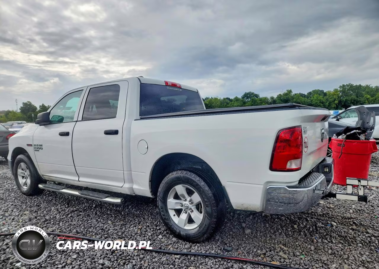 2019 Ram 1500 Classic Tradesman VIN:1C6RR6KM7KS750882 - 2