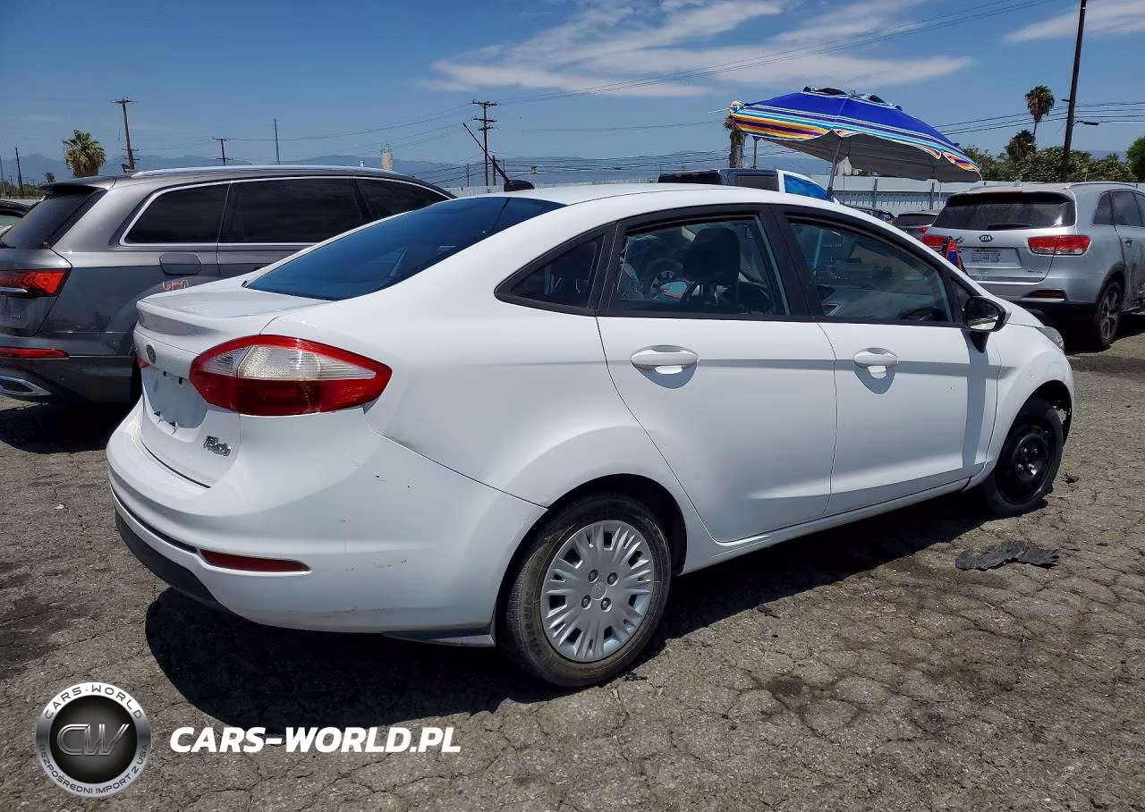 2016 Ford Fiesta S VIN:3FADP4AJ5GM120028 - 3
