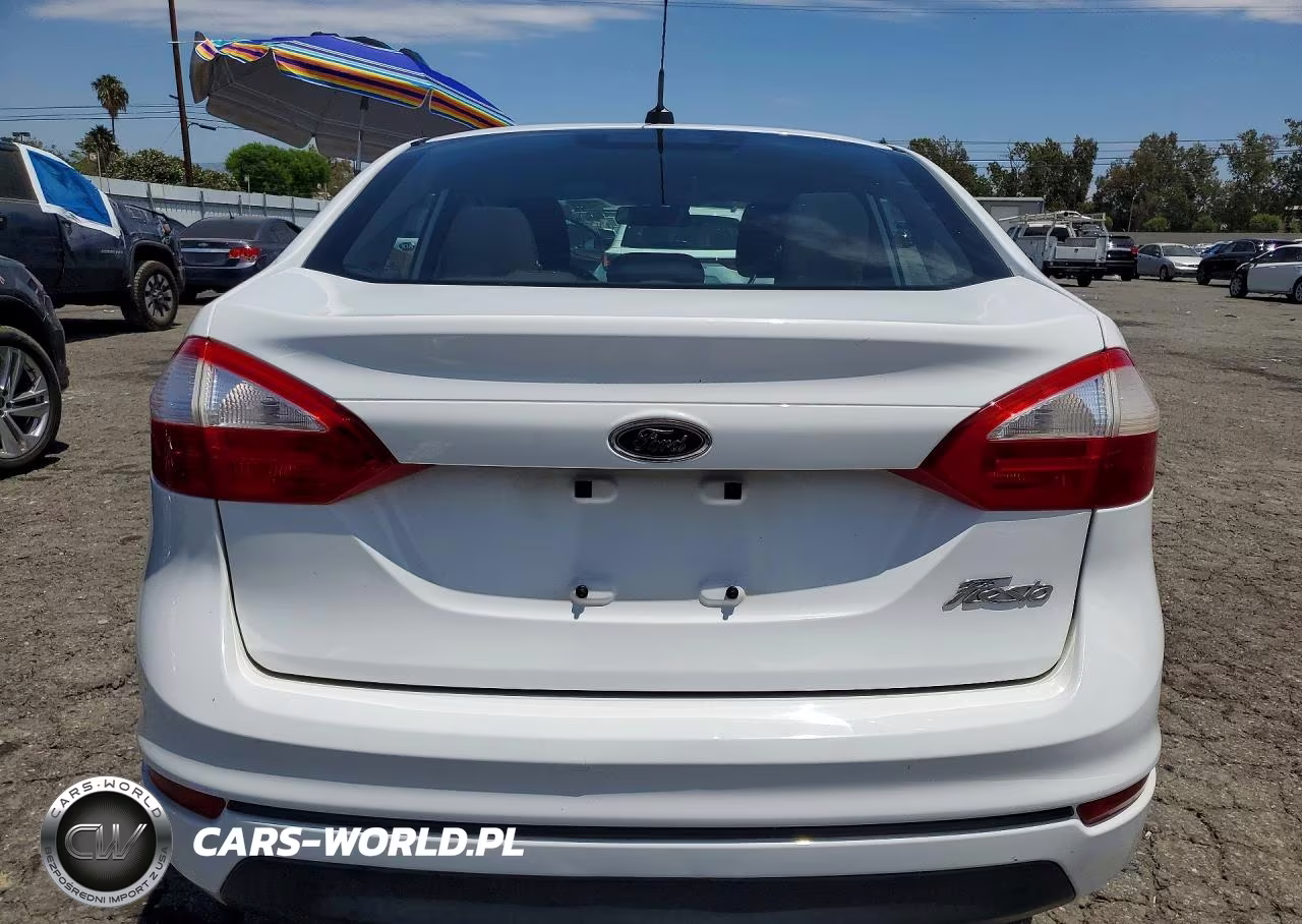 2016 Ford Fiesta S VIN:3FADP4AJ5GM120028 - 6