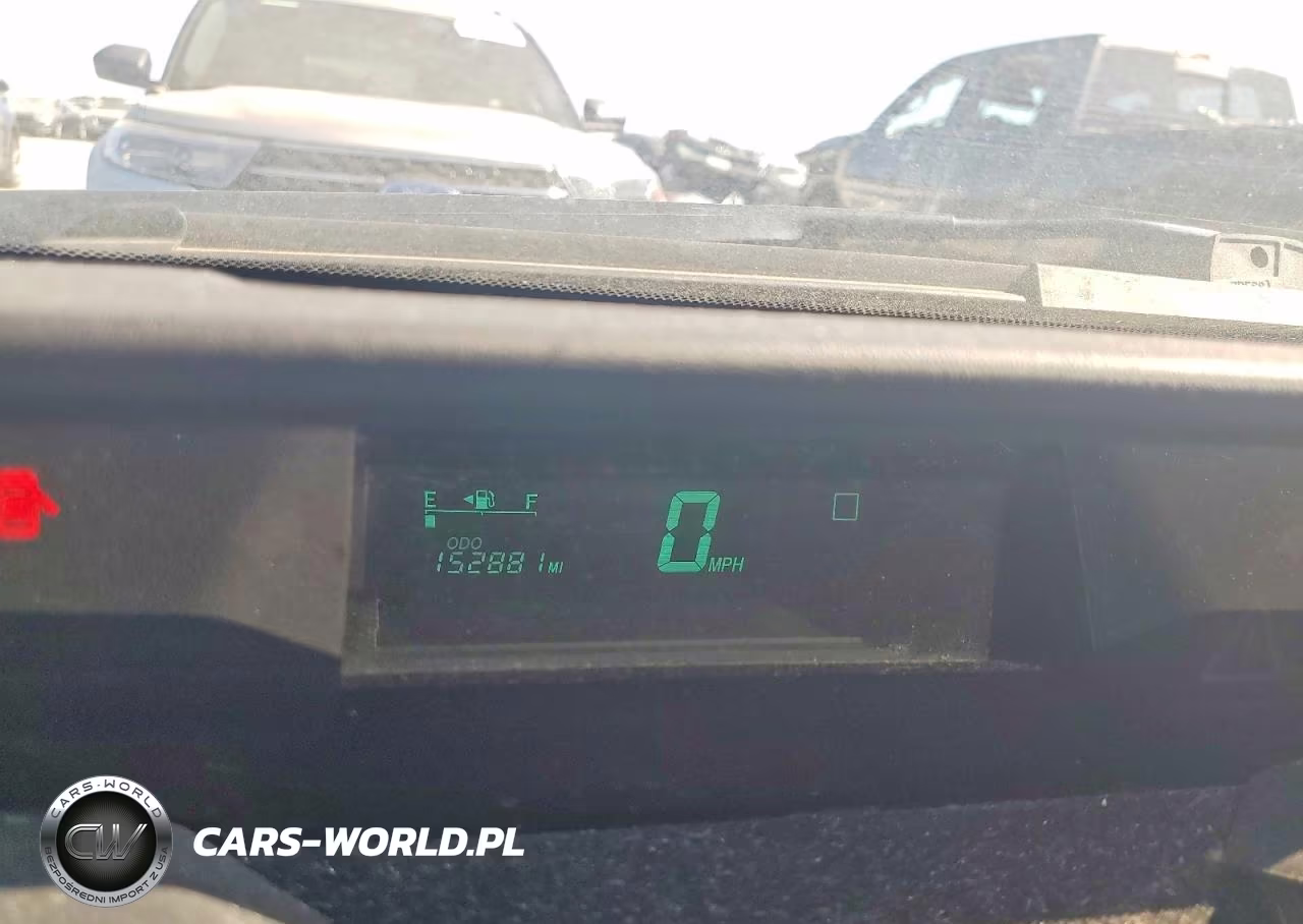 2004 Toyota Prius Base VIN:JTDKB20U940005477 - 9
