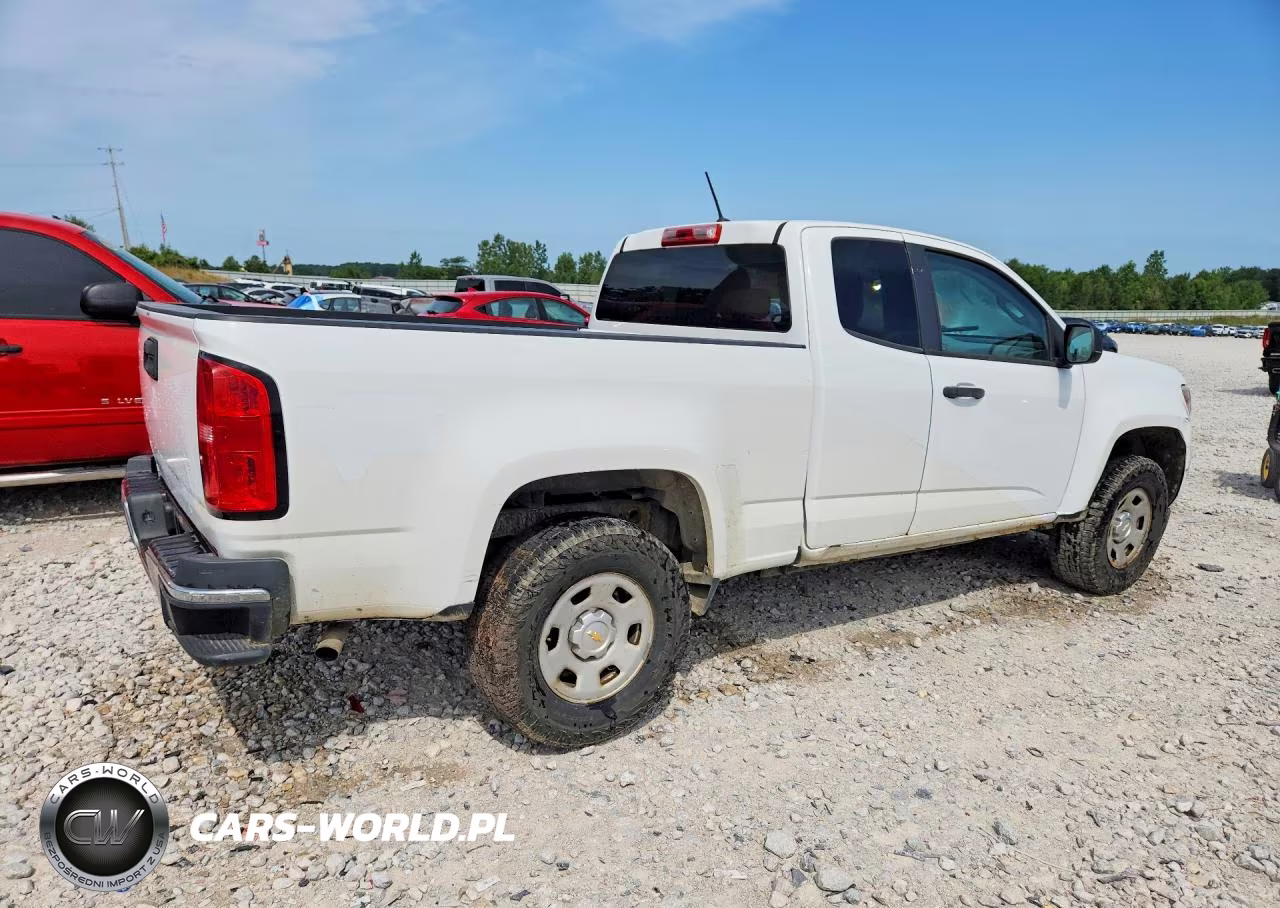 2015 Chevrolet Colorado VIN:1GCHSAEA2F1217797 - 3