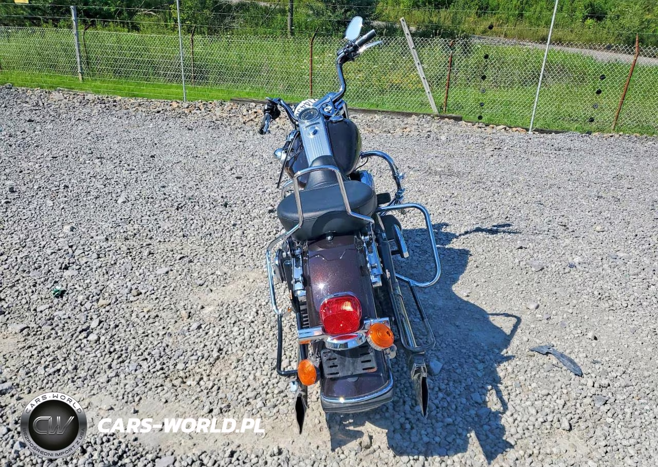 2011 Harley-Davidson Flhr VIN:1HD1FB412BB667143 - 4