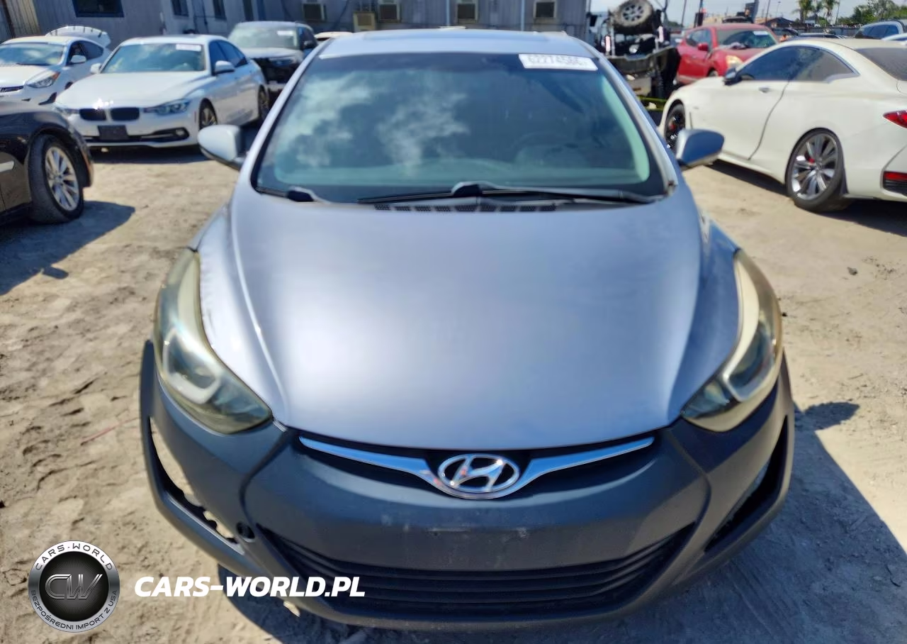 2016 Hyundai Elantra Value Edition VIN:5NPDH4AE9GH672941 - 5