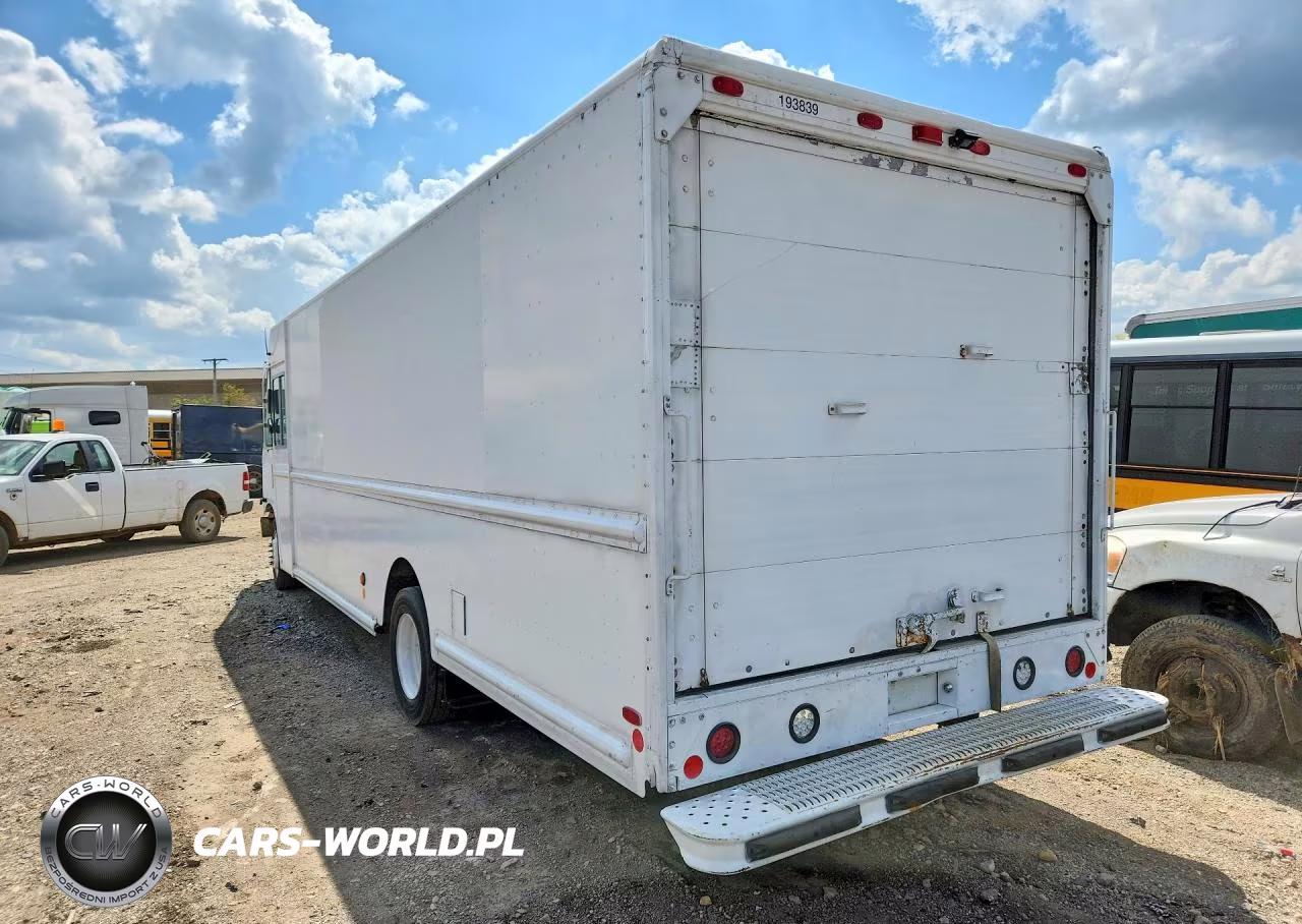 2011 Ford F59 Delivery Truck VIN:1F66F5KY2B0A10740 - 2