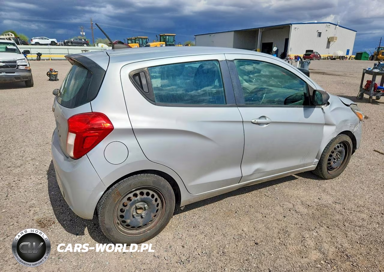 2017 Chevrolet Spark Ls VIN:KL8CA6SAXHC732643 - 3