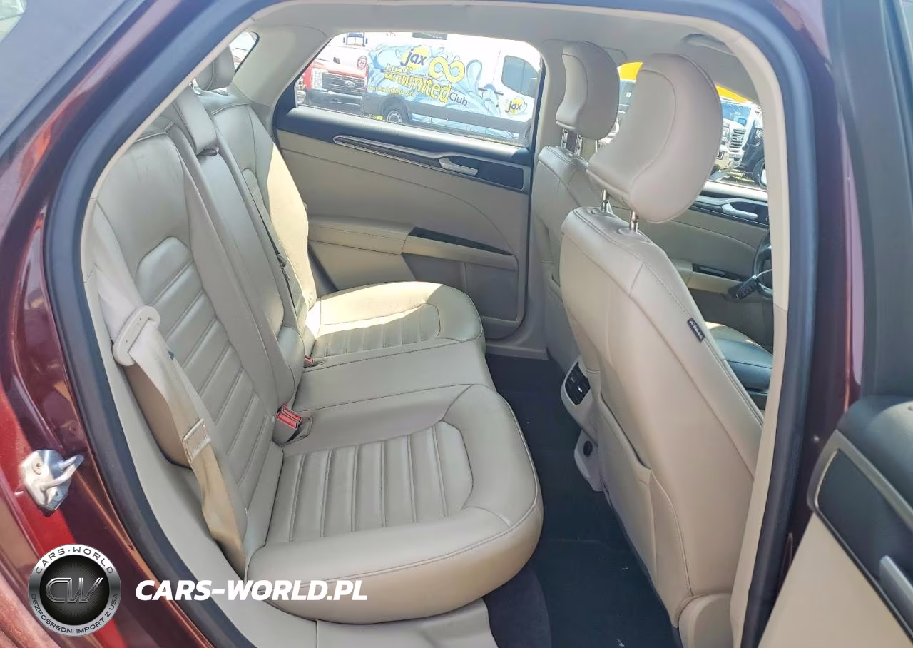 2017 Ford Fusion Se VIN:3FA6P0HD7HR186165 - 10