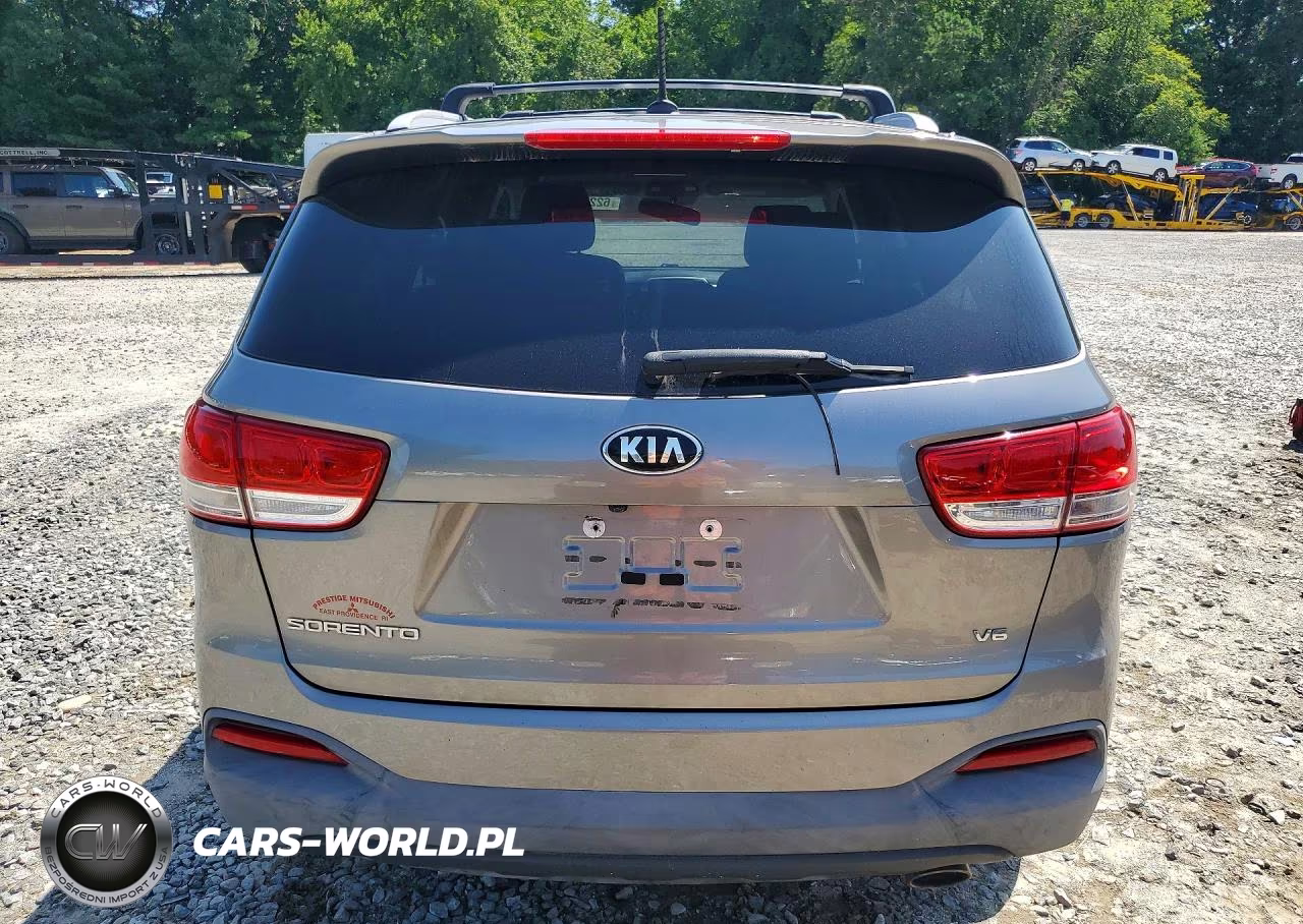 2017 Kia Sorento Lx V6 VIN:5XYPGDA57HG210967 - 6