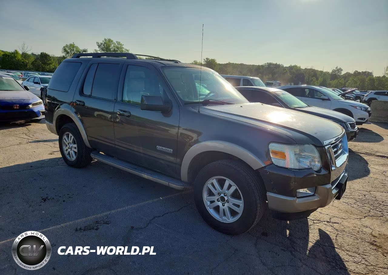 2008 Ford Explorer Eddie Bauer VIN:1FMEU74E88UB33095 - 4