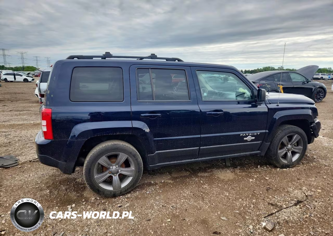 2013 Jeep Patriot Latitude VIN:1C4NJPFB4DD255284 - 3