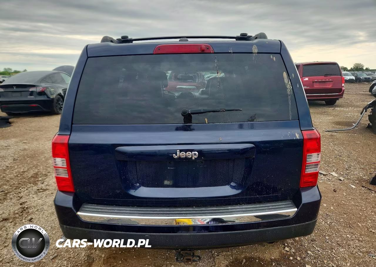 2013 Jeep Patriot Latitude VIN:1C4NJPFB4DD255284 - 6