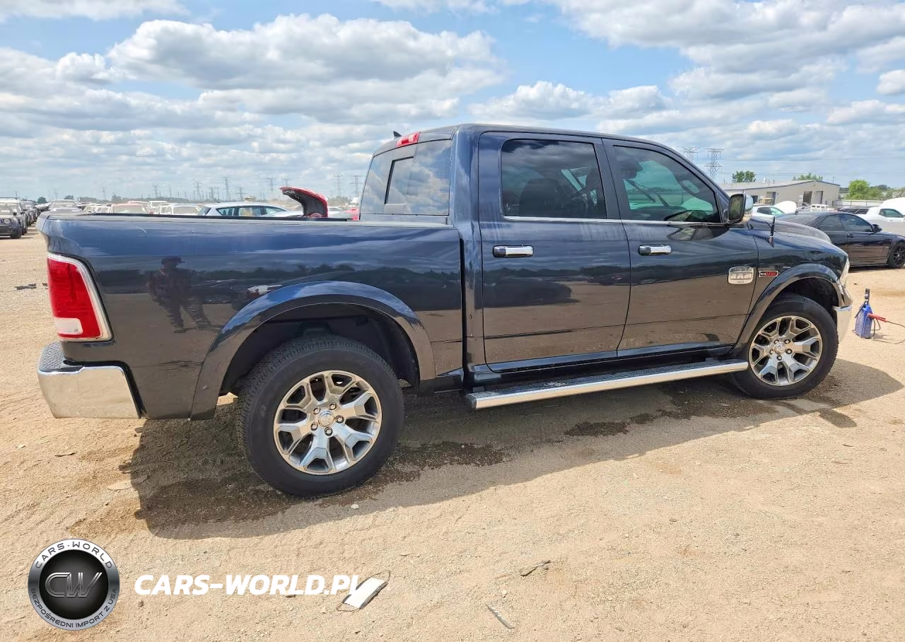 2018 Ram 1500 Longhorn VIN:1C6RR7PM3JS298555 - 3