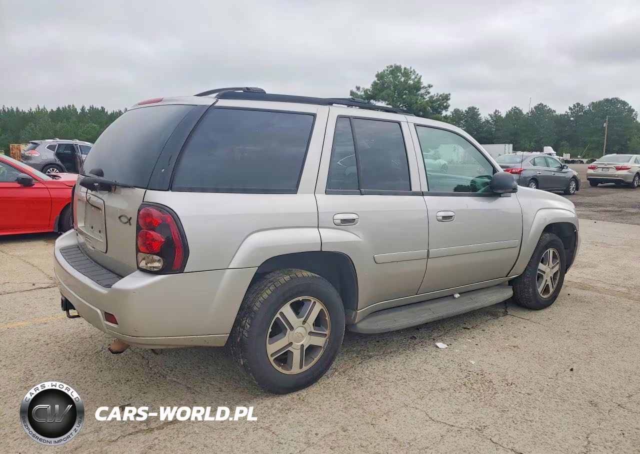 2007 Chevrolet Trailblazer Ls VIN:1GNDS13S872263485 - 3
