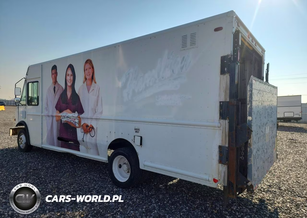 2006 Freightliner Chassis M - Delivery Truck VIN:4UZAAPDH06CV12385 - 2