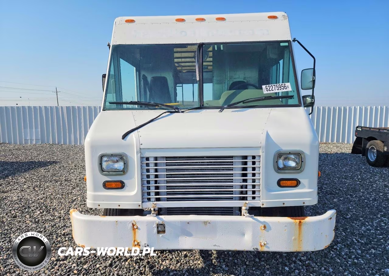 2006 Freightliner Chassis M - Delivery Truck VIN:4UZAAPDH06CV12385 - 5