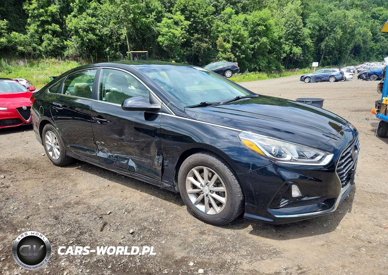 2018 Hyundai Sonata Se VIN:5NPE24AF8JH653447 - 4
