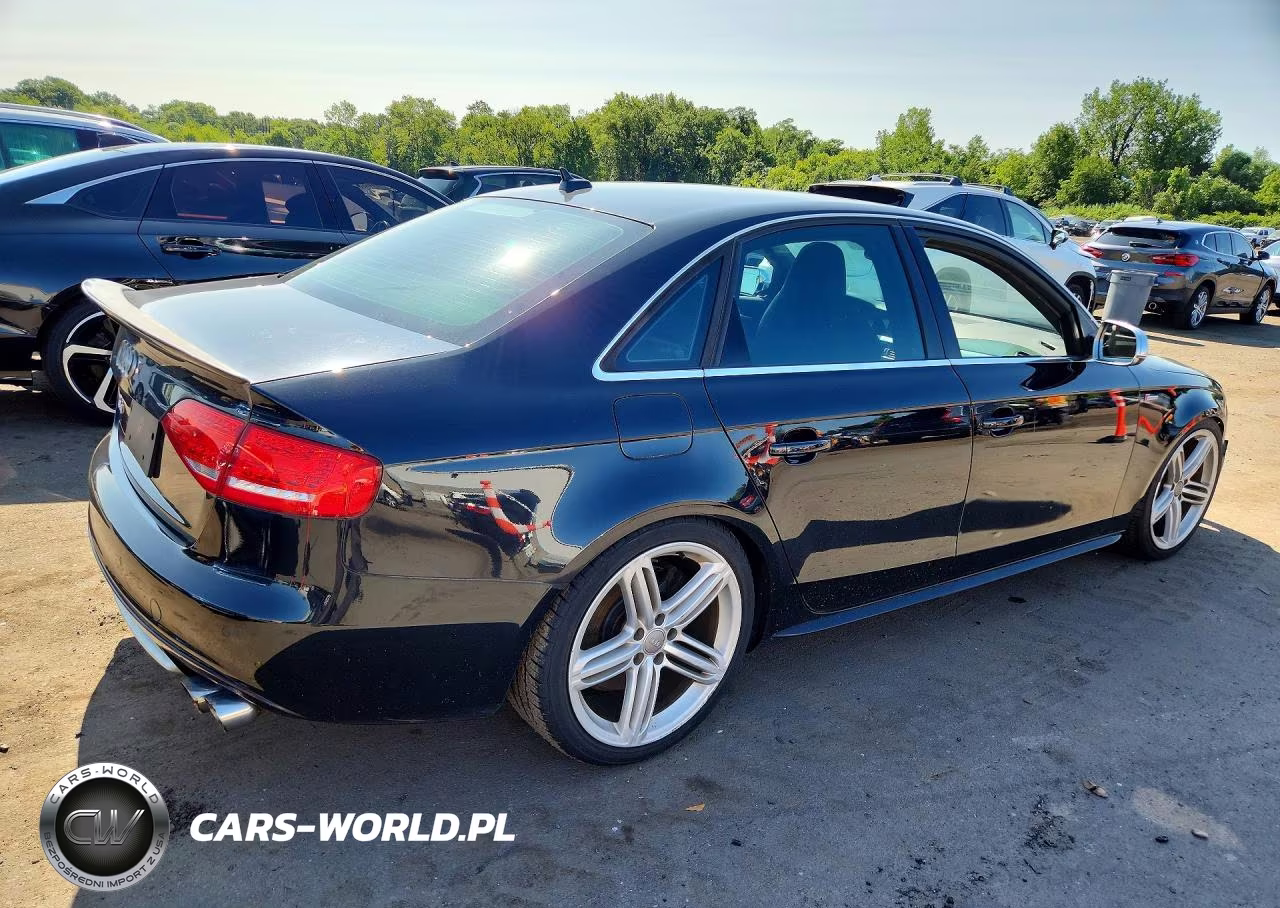 2011 Audi S4 Prestige VIN:WAUKGAFL4BA158301 - 3