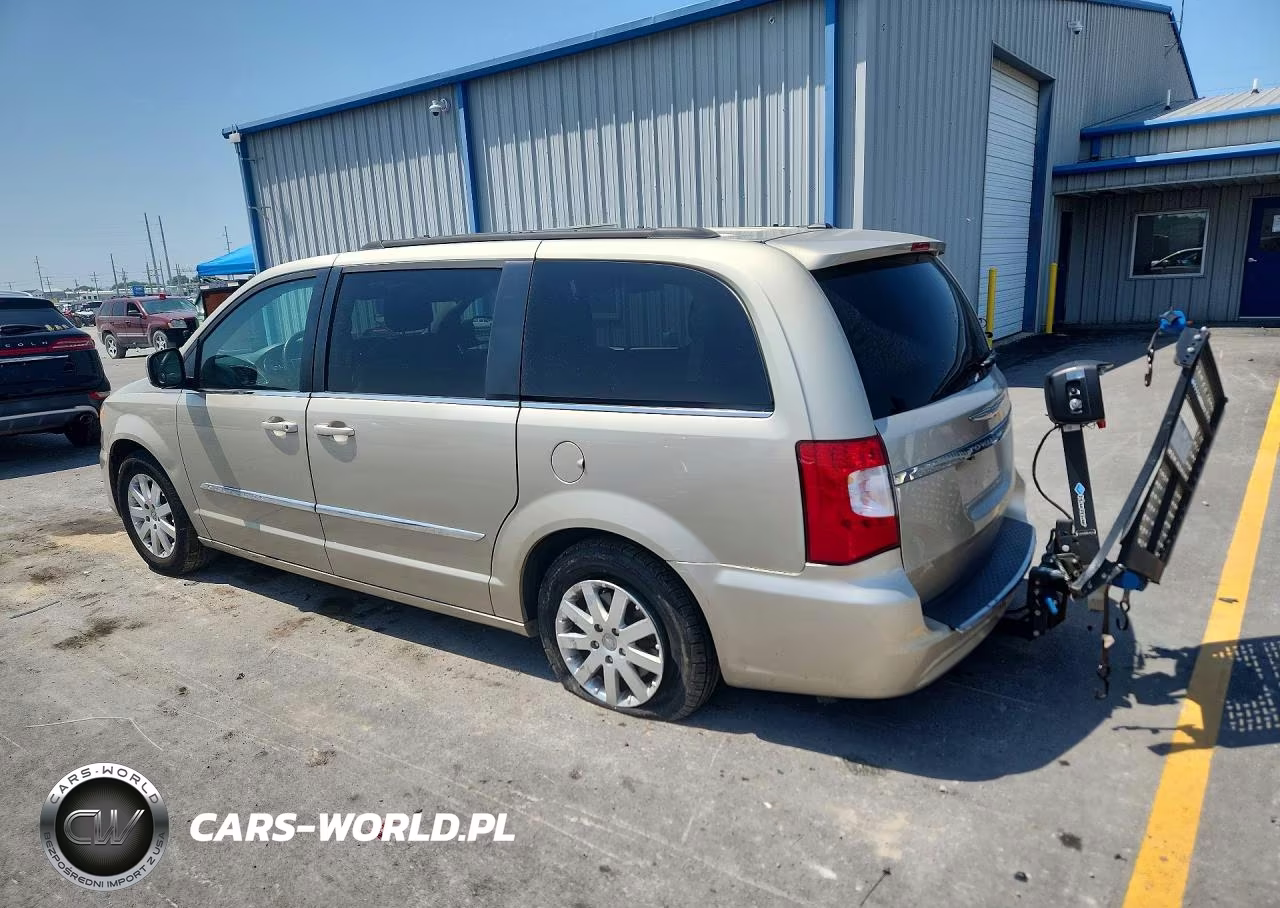 2016 Chrysler Town & Country Touring VIN:2C4RC1BG9GR245328 - 2