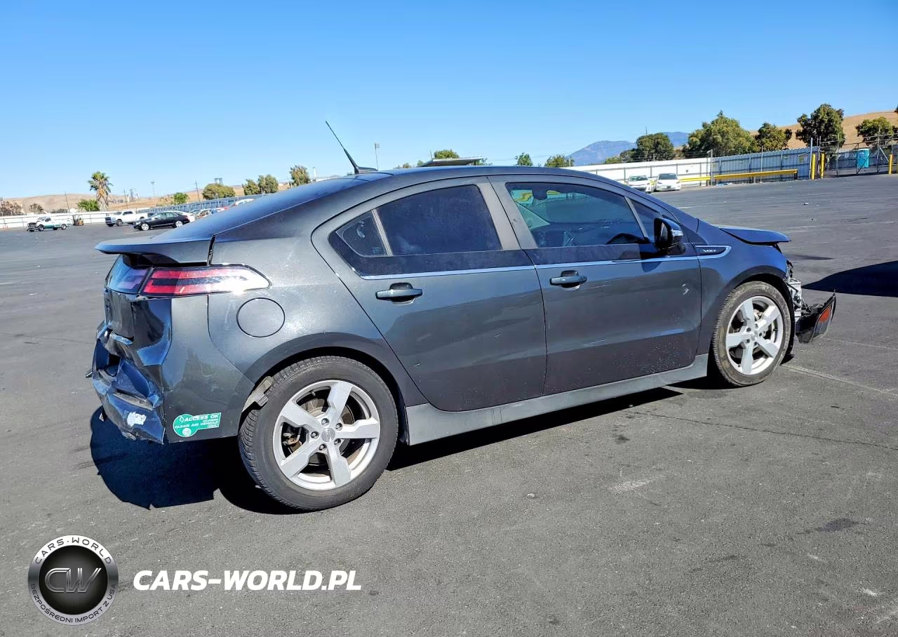 2014 Chevrolet Volt VIN:1G1RH6E4XEU161379 - 3