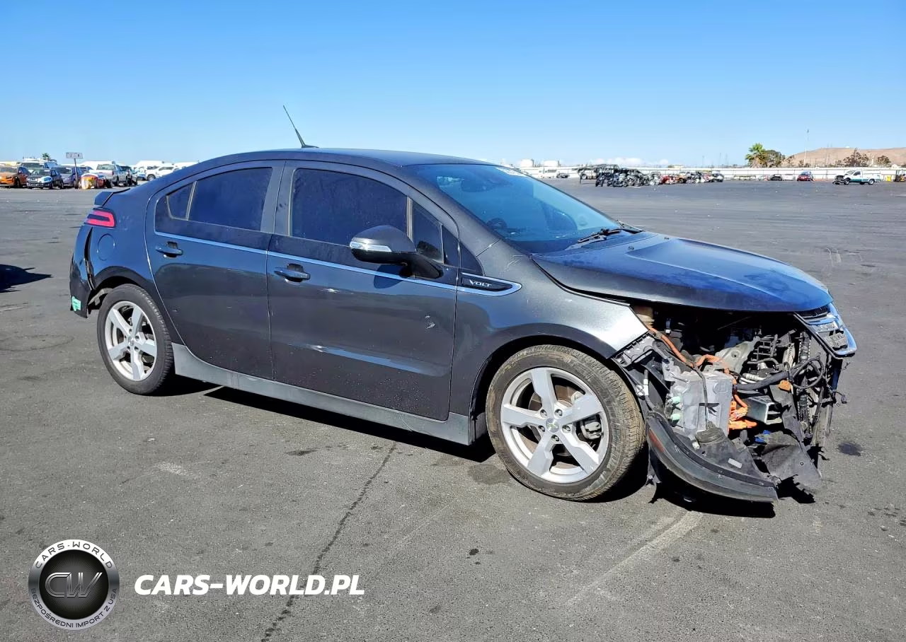 2014 Chevrolet Volt VIN:1G1RH6E4XEU161379 - 4