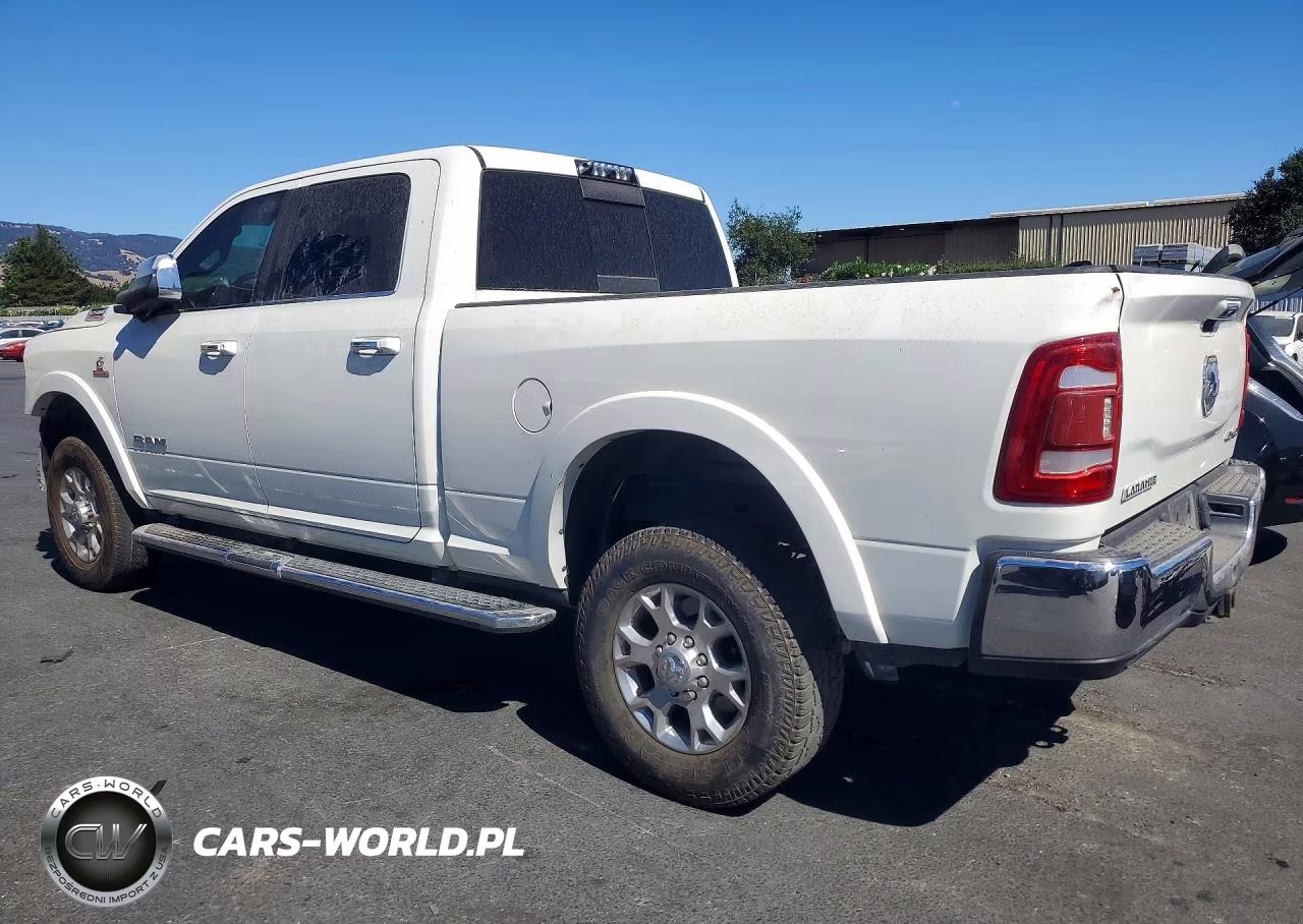 2019 Ram 2500 Laramie VIN:3C6UR5FL8KG573448 - 2