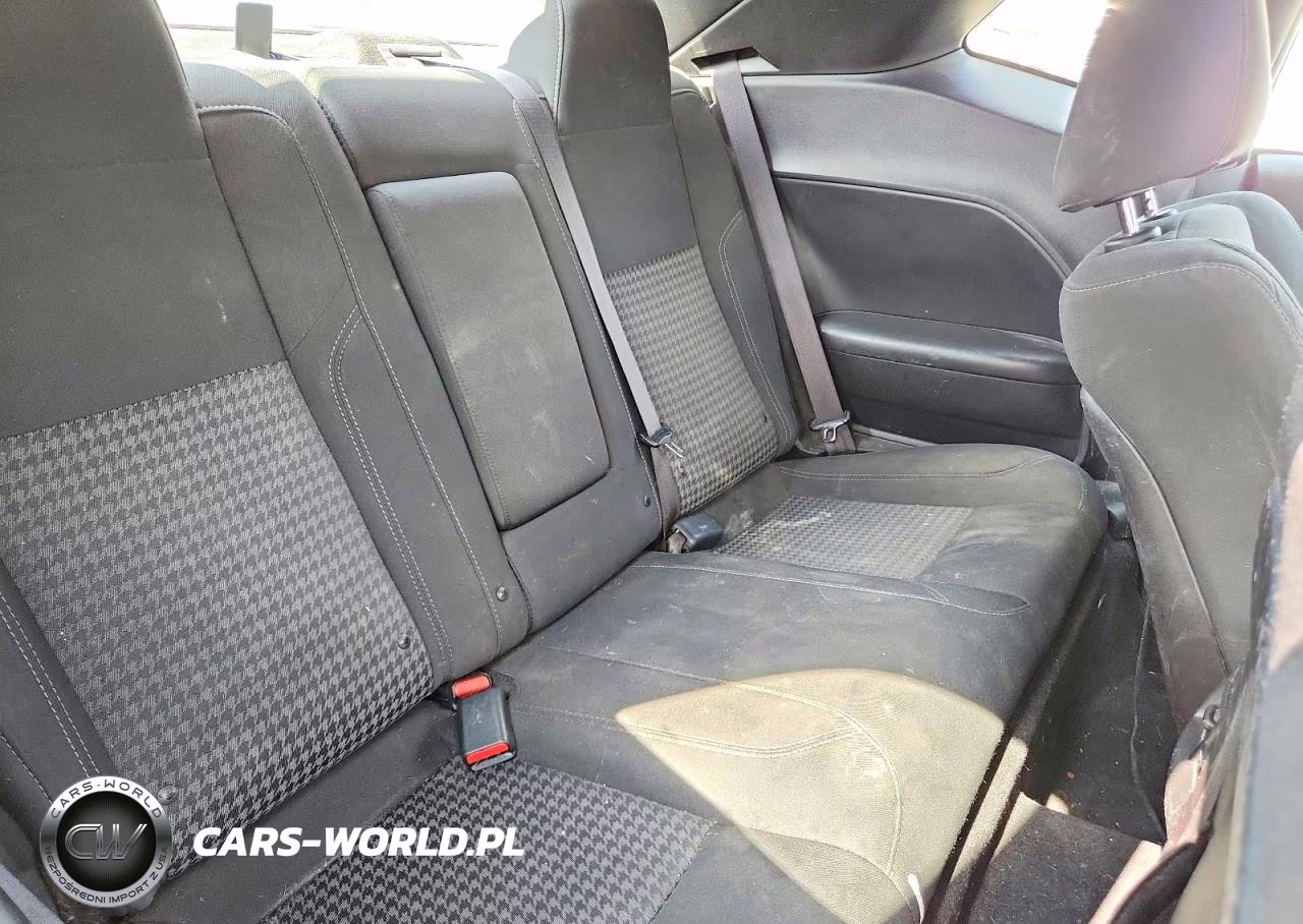 2019 Dodge Challenger Sxt VIN:2C3CDZAG9KH632323 - 10