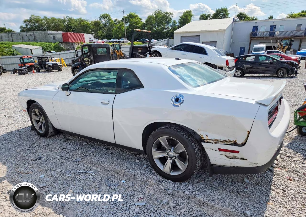 2019 Dodge Challenger Sxt VIN:2C3CDZAG9KH632323 - 2