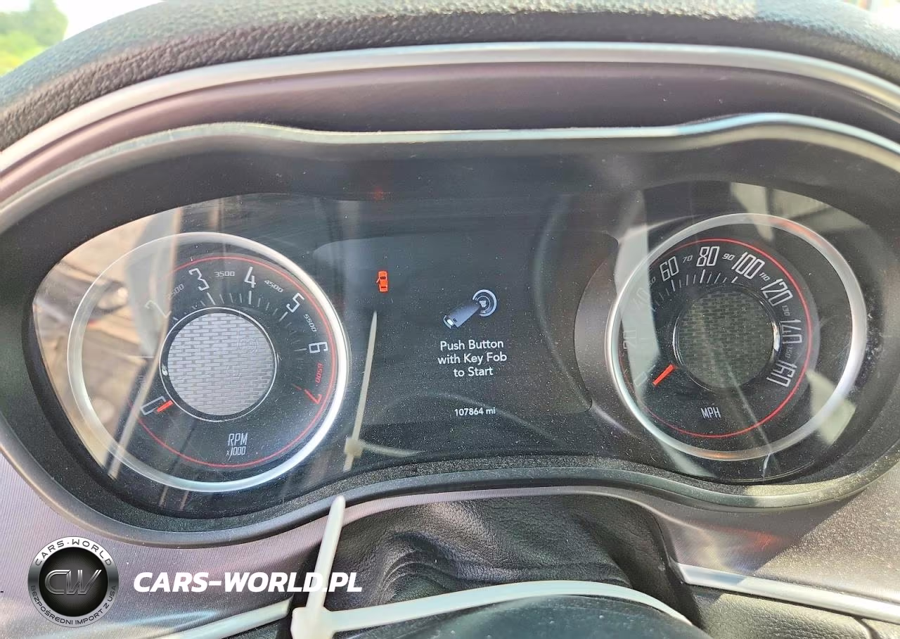 2019 Dodge Challenger Sxt VIN:2C3CDZAG9KH632323 - 9