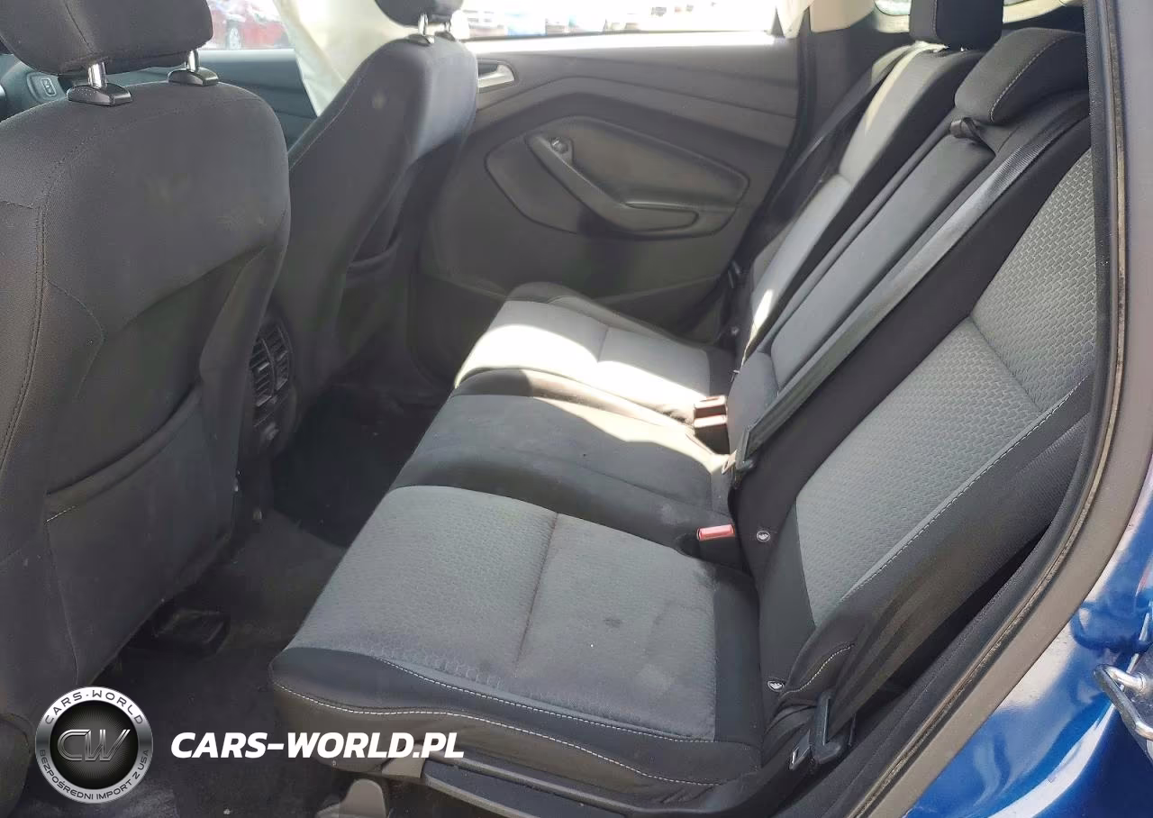 2019 Ford Escape Se VIN:1FMCU0GD0KUA64346 - 10