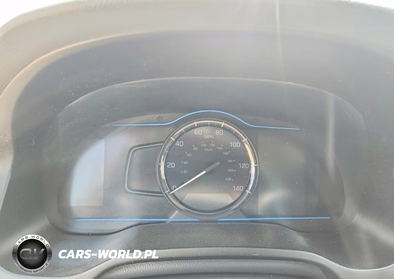 2019 Hyundai Ioniq Blue VIN:KMHC65LC0KU136747 - 9