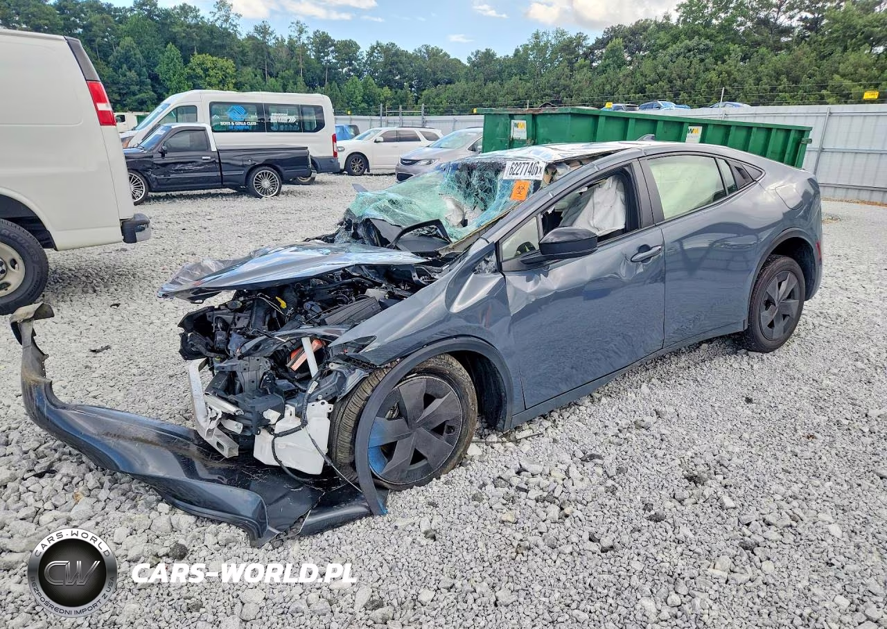 2025 Toyota Prius Le – zdjęcie 1 z 12