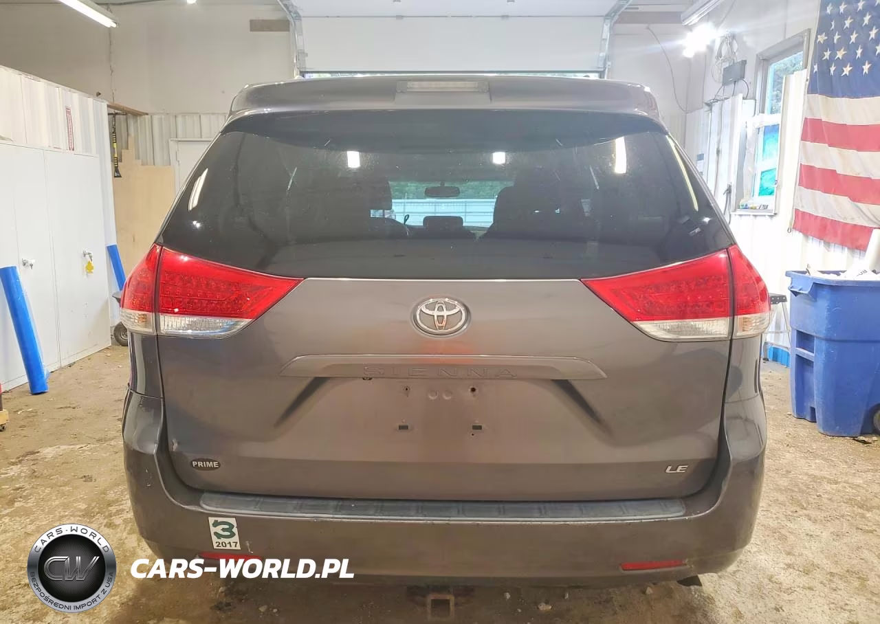 2011 Toyota Sienna Le VIN:5TDKK3DC4BS027386 - 6