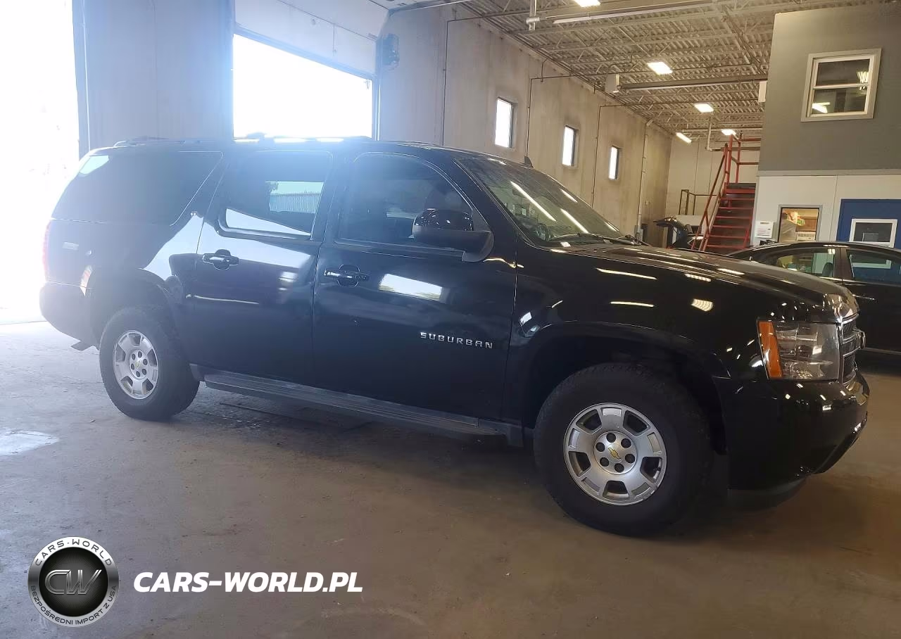 2011 Chevrolet Suburban K1500 Lt VIN:1GNSKJE39BR214633 - 4