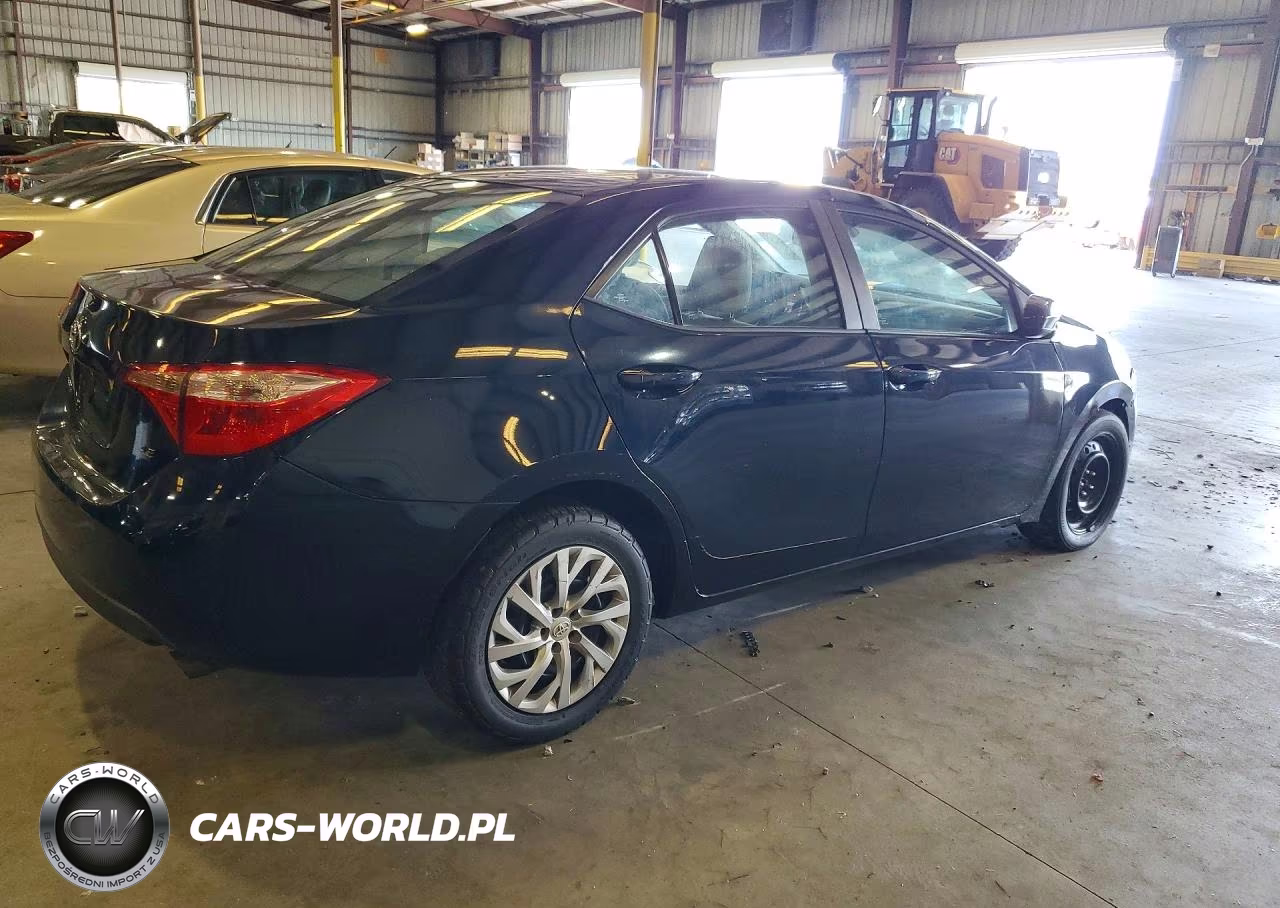 2019 Toyota Corolla Le VIN:2T1BURHE6KC185813 - 3