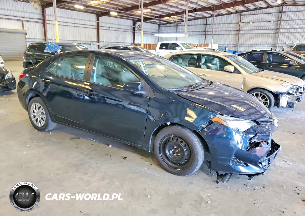 2019 Toyota Corolla Le VIN:2T1BURHE6KC185813 - 4