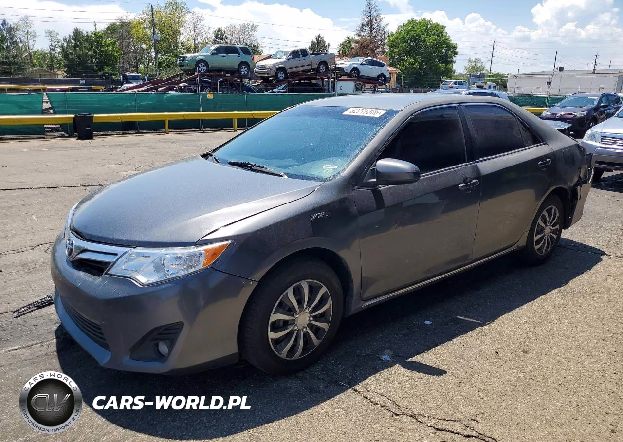 2012 Toyota Camry Hybrid Le – zdjęcie 1 z 12
