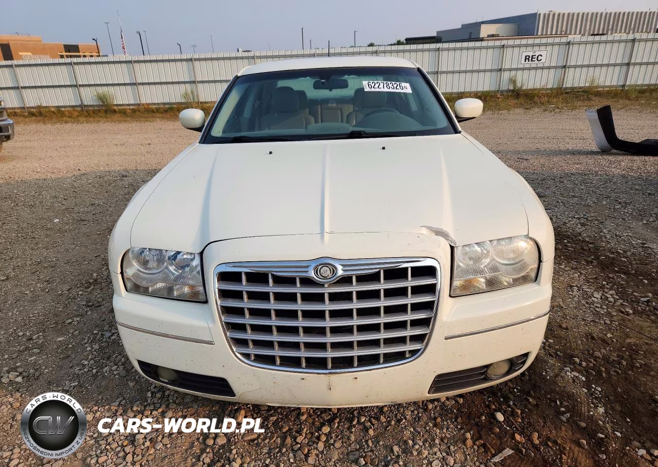 2008 Chrysler 300 Touring VIN:2C3KA53G68H131716 - 5