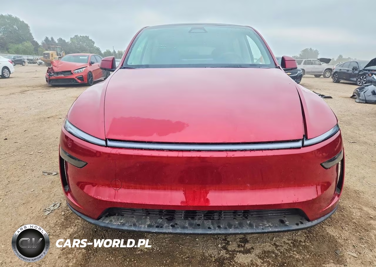 2026 Tesla Model Y VIN:7SAYGDEE1TF566641 - 5