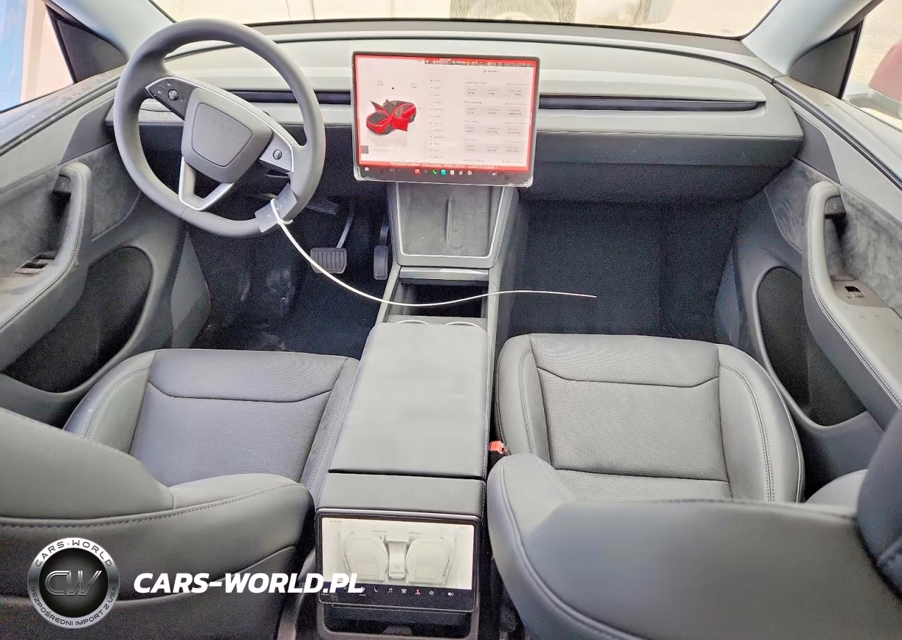 2026 Tesla Model Y VIN:7SAYGDEE1TF566641 - 8