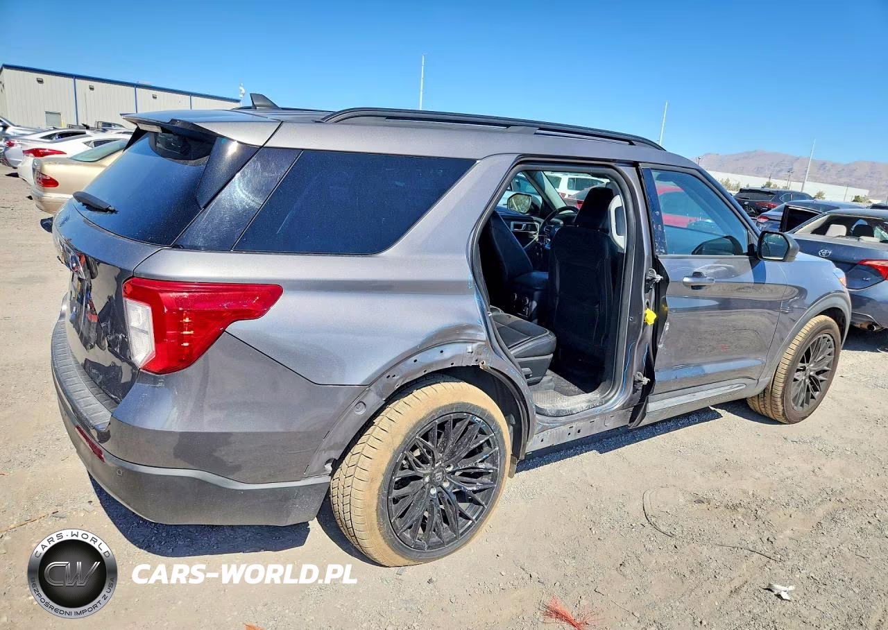 2021 Ford Explorer Xlt VIN:1FMSK7DH1MGA30967 - 3