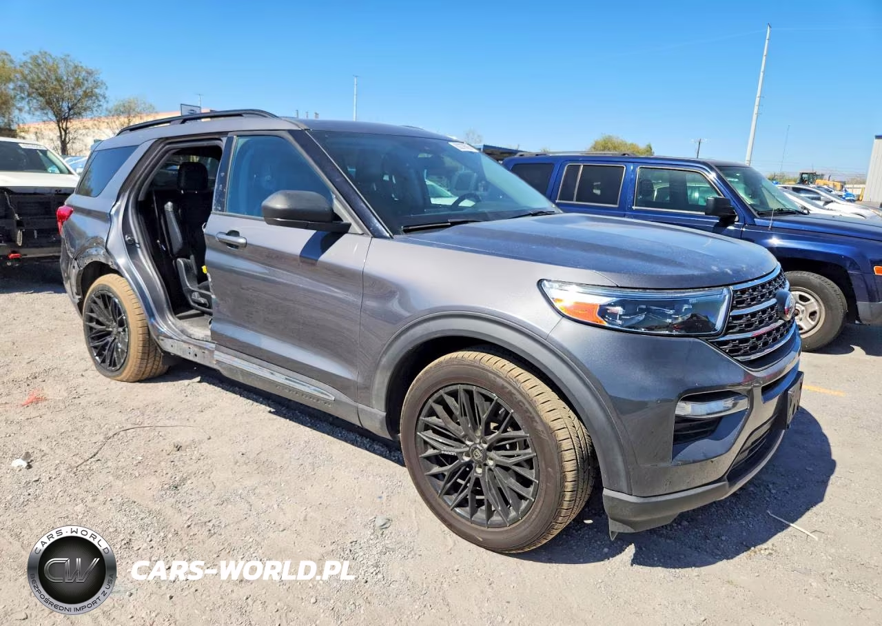 2021 Ford Explorer Xlt VIN:1FMSK7DH1MGA30967 - 4