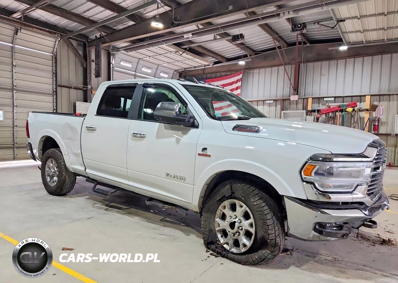2021 Ram 2500 Laramie VIN:3C6UR5FL0MG591395 - 4