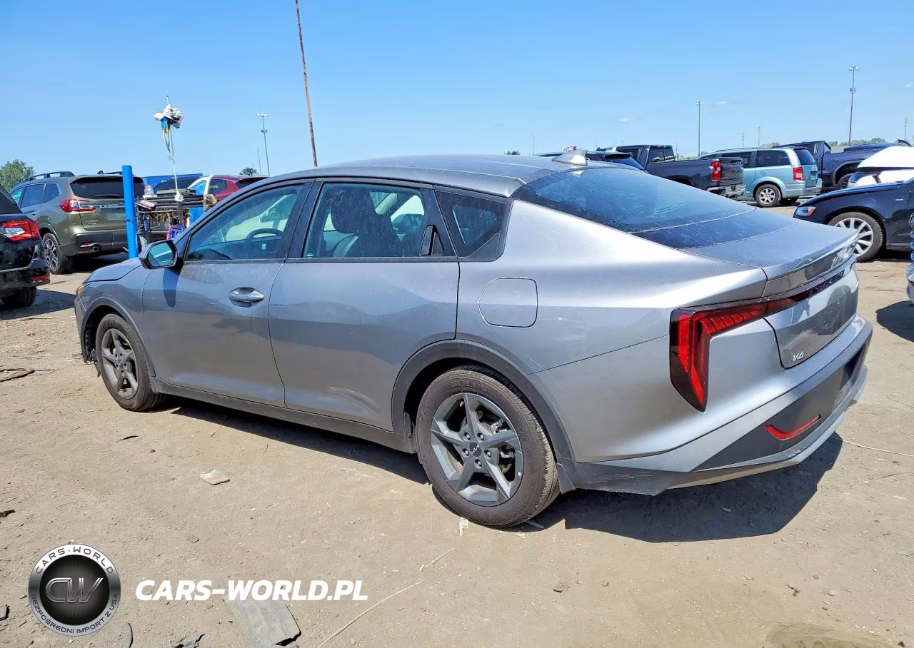 2025 Kia K4 Lxs VIN:3KPFT4DE1SE188228 - 2