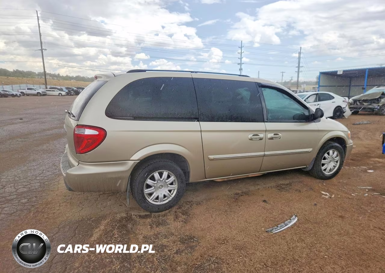 2007 Chrysler Town & Country Touring VIN:2A4GP54L57R207134 - 3