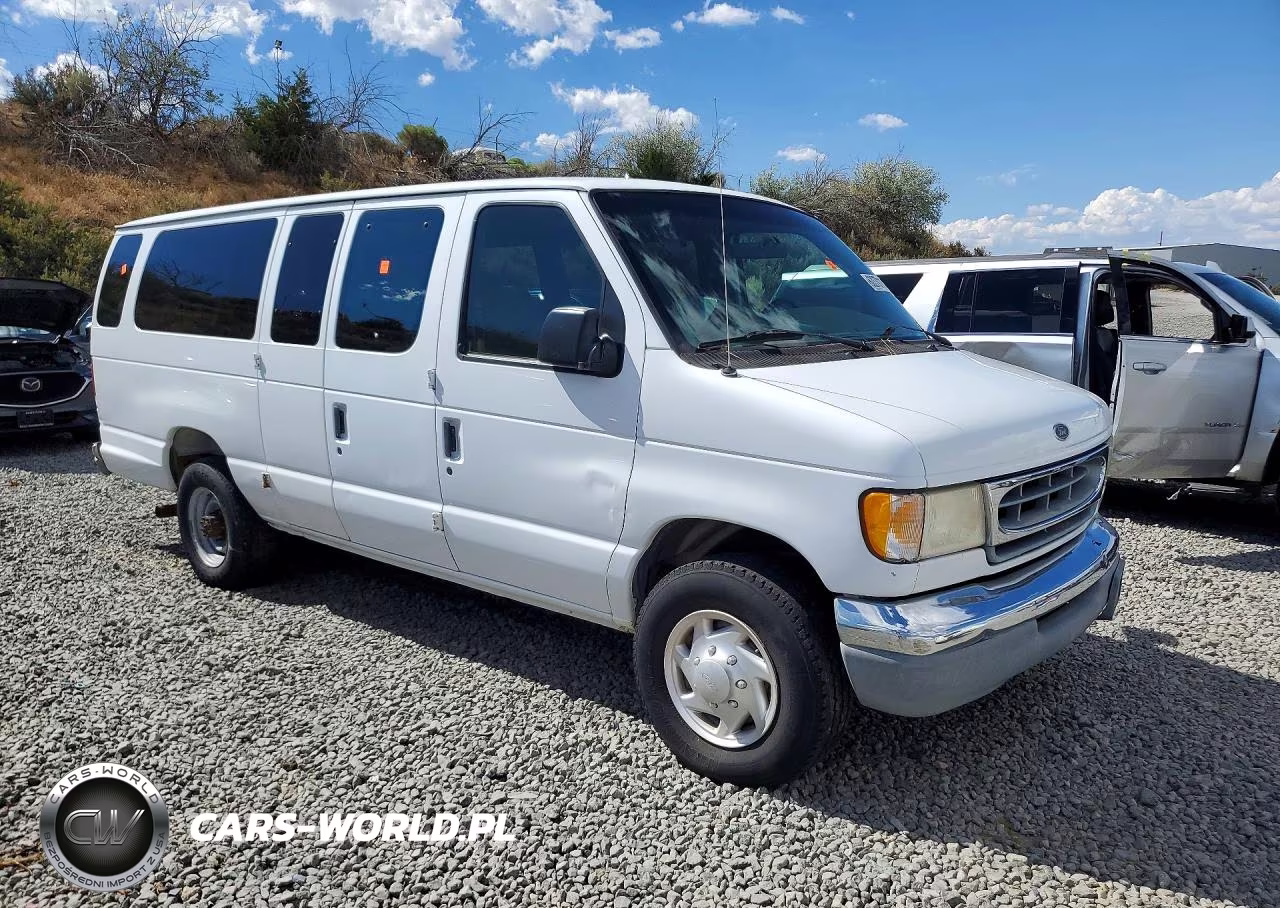 2000 Ford Econoline E350 Super Duty Wagon VIN:1FBSS31S4YHA71224 - 4