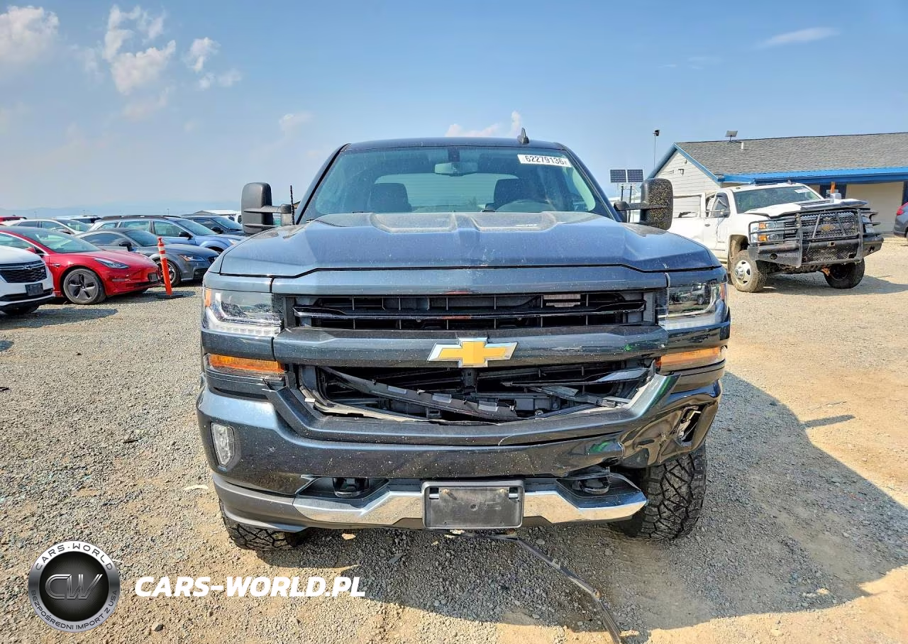 2018 Chevrolet Silverado K1500 Lt VIN:3GCUKREC0JG466074 - 5
