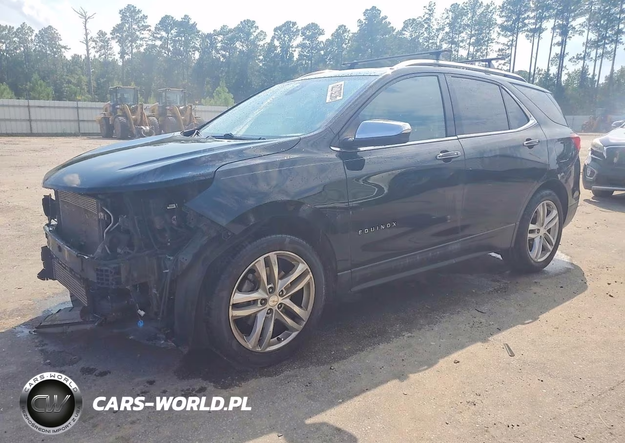 2018 Chevrolet Equinox Premier VIN:2GNAXWEX9J6137897 - 1